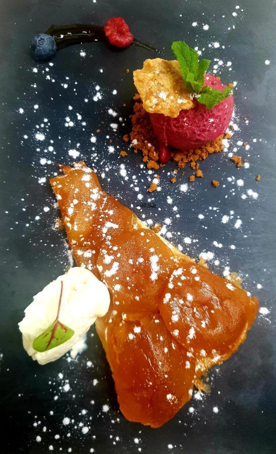 Chateau D'Arance Hotel Restaurant Espace Bien-Etre Cette-Eygun Екстериор снимка