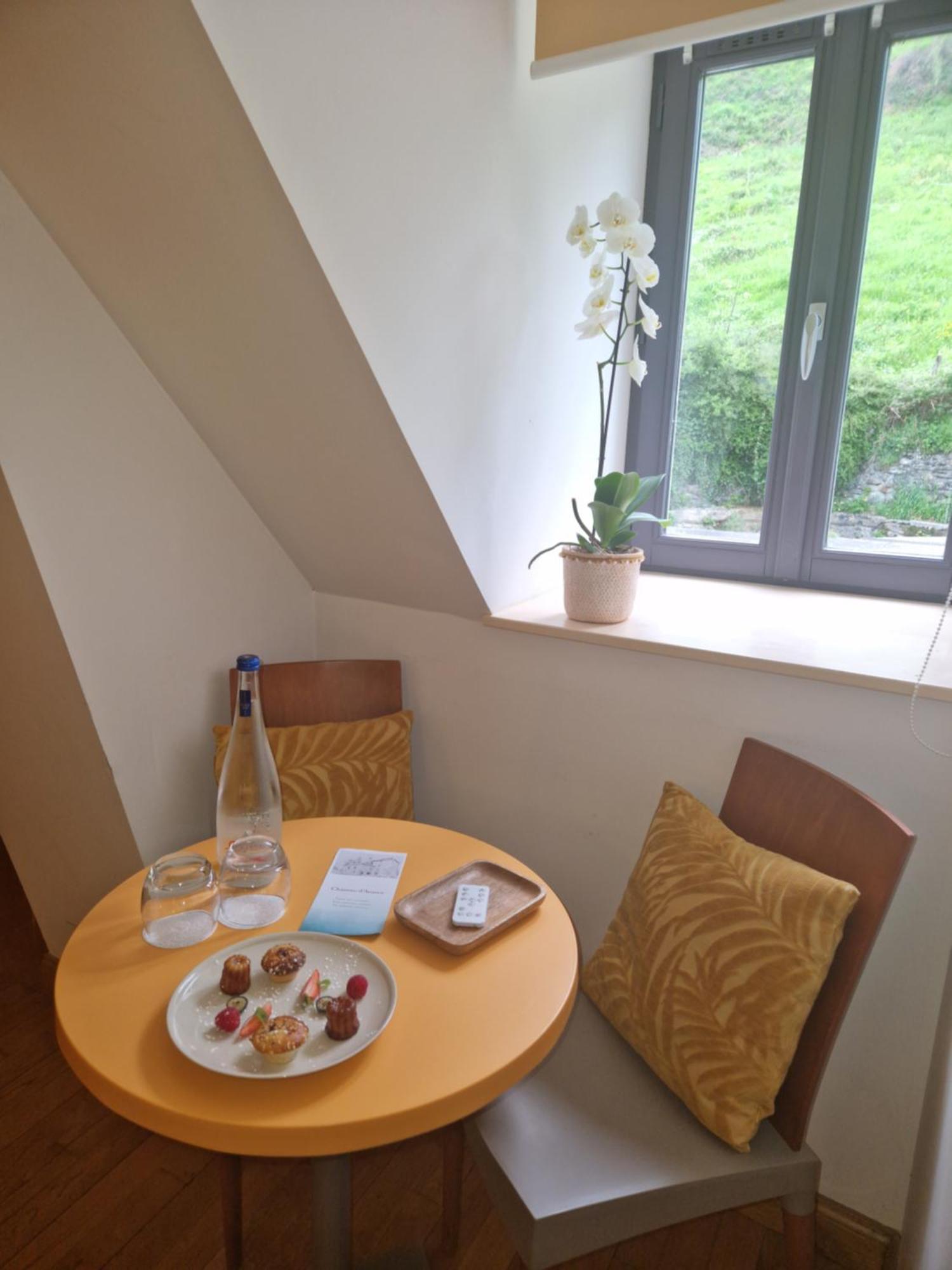 Chateau D'Arance Hotel Restaurant Espace Bien-Etre Cette-Eygun Екстериор снимка