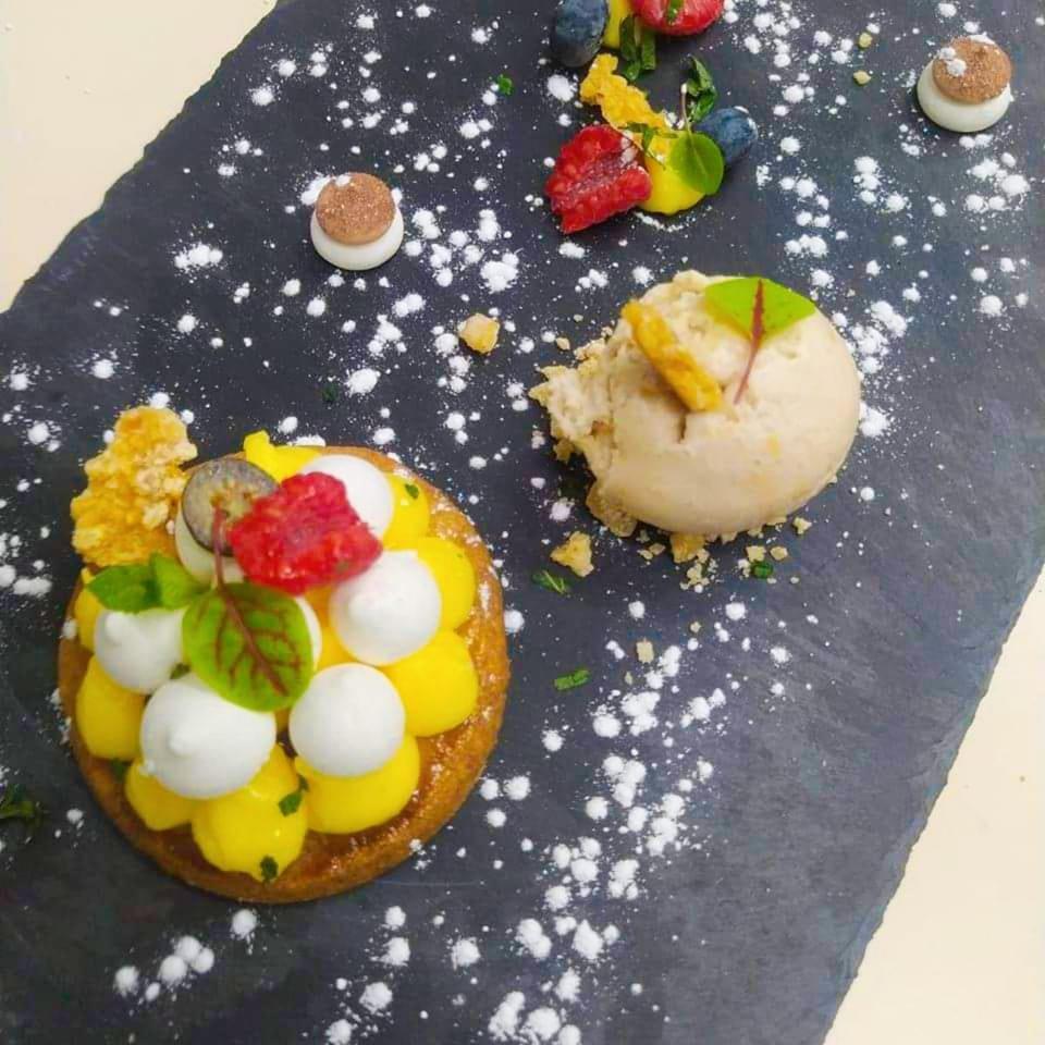 Chateau D'Arance Hotel Restaurant Espace Bien-Etre Cette-Eygun Екстериор снимка