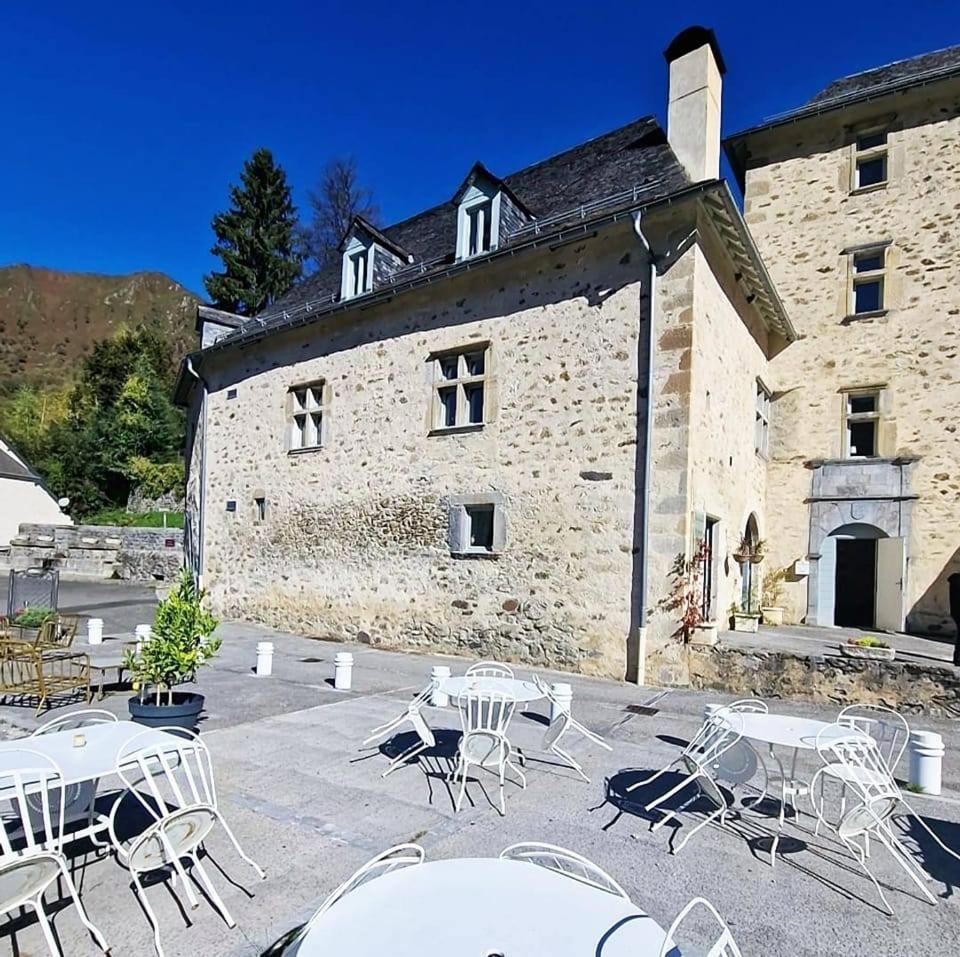 Chateau D'Arance Hotel Restaurant Espace Bien-Etre Cette-Eygun Екстериор снимка